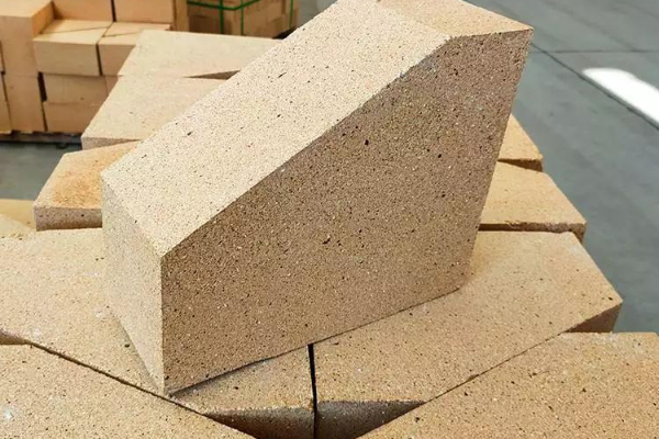 Forming method of special-shaped refractory bricks - Our Blog - 1