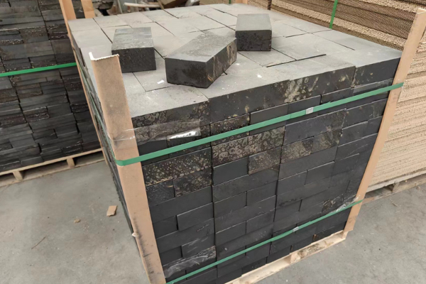 acid-resistant carbon brick