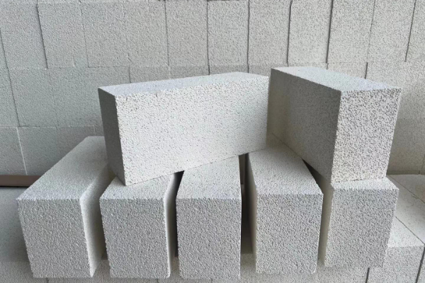 Mullite insulation brick