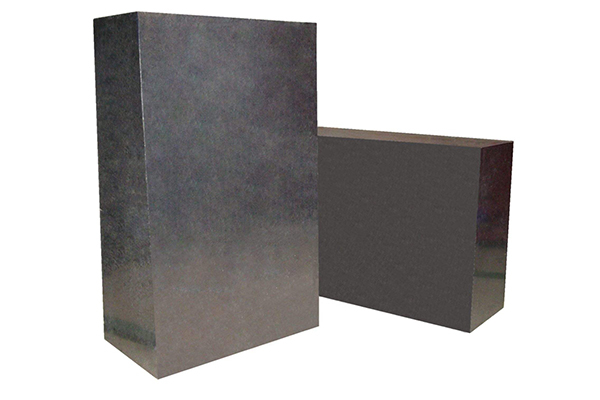 Aluminum carbon brick